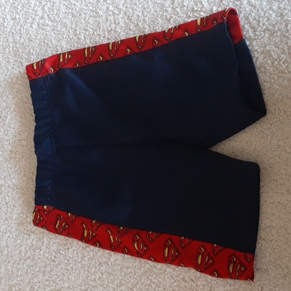 🌹 2 pairs of boys athletic shorts. Superman and tek gear. 3T. - Picture 2 of 7